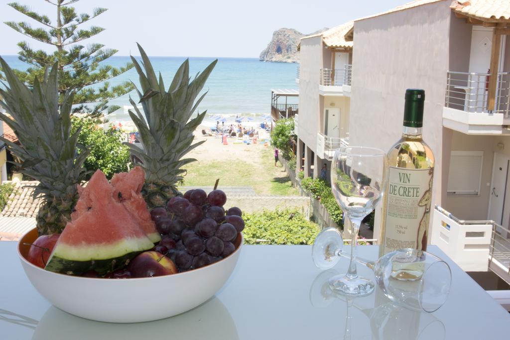 Michael Apartments Agia Marina Dış mekan fotoğraf